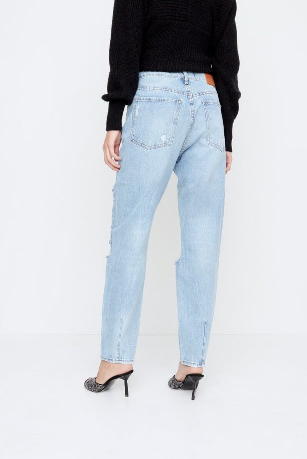 JEANS CARROT SUKI LIGHT DESTROYED