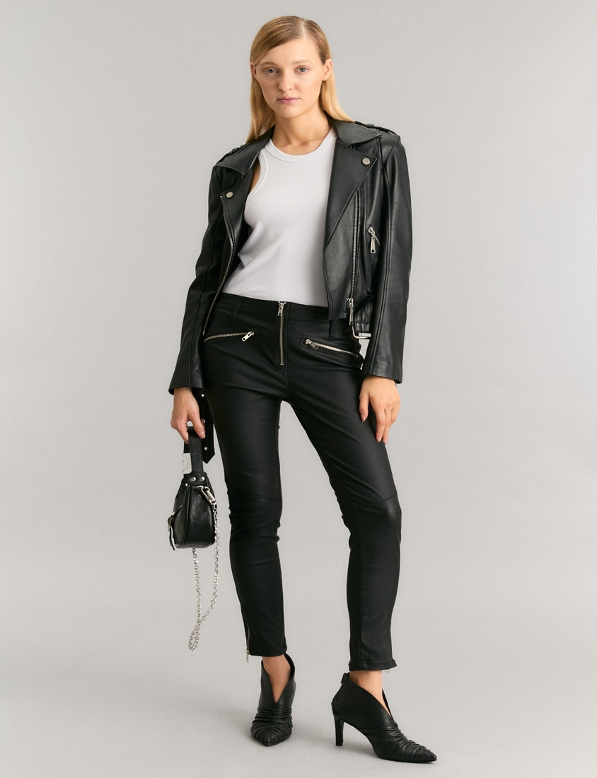 PANTALÓN NOT LEATHER