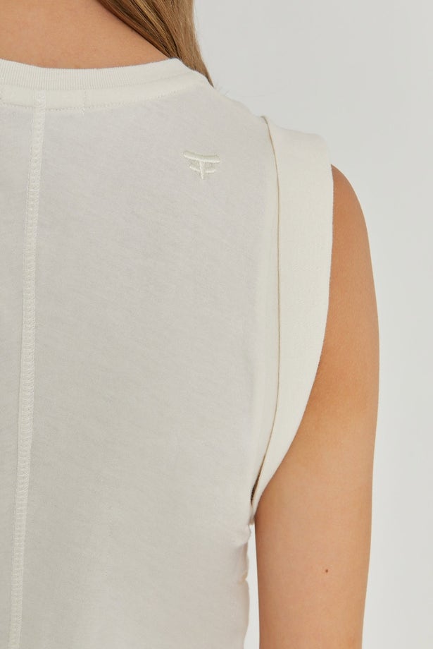 MUSCULOSA CASSIE