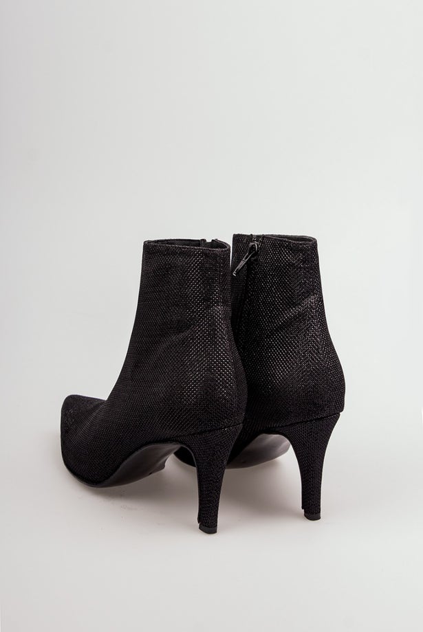 BOTA BOOM BOOM