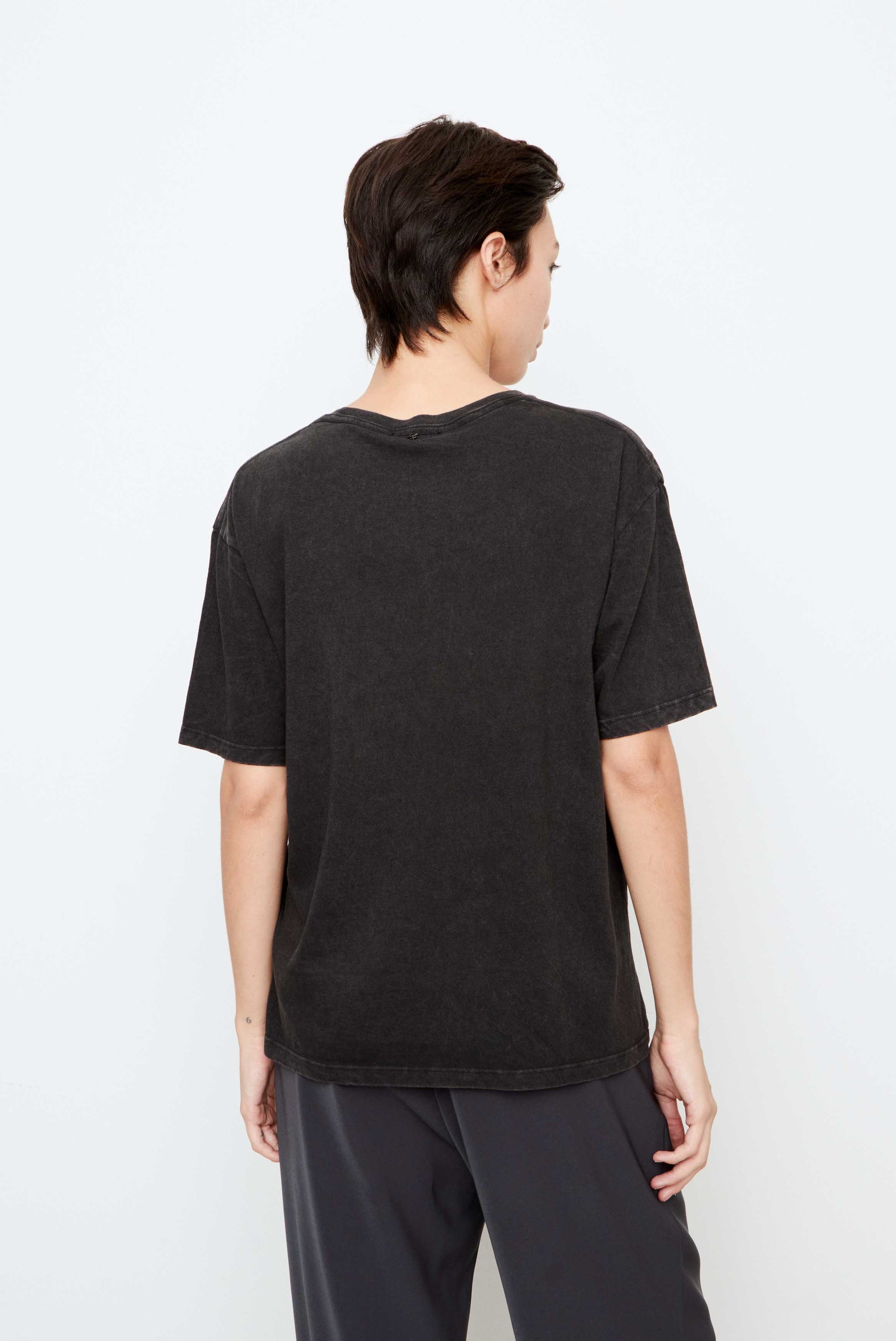 REMERA HERE COMES THE MOON