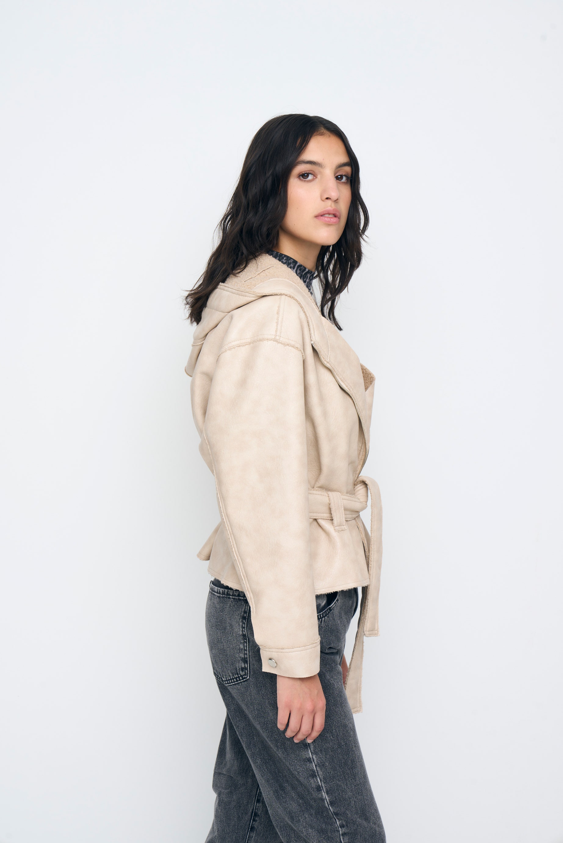 CAMPERA BIRDS OF THE PARADISE