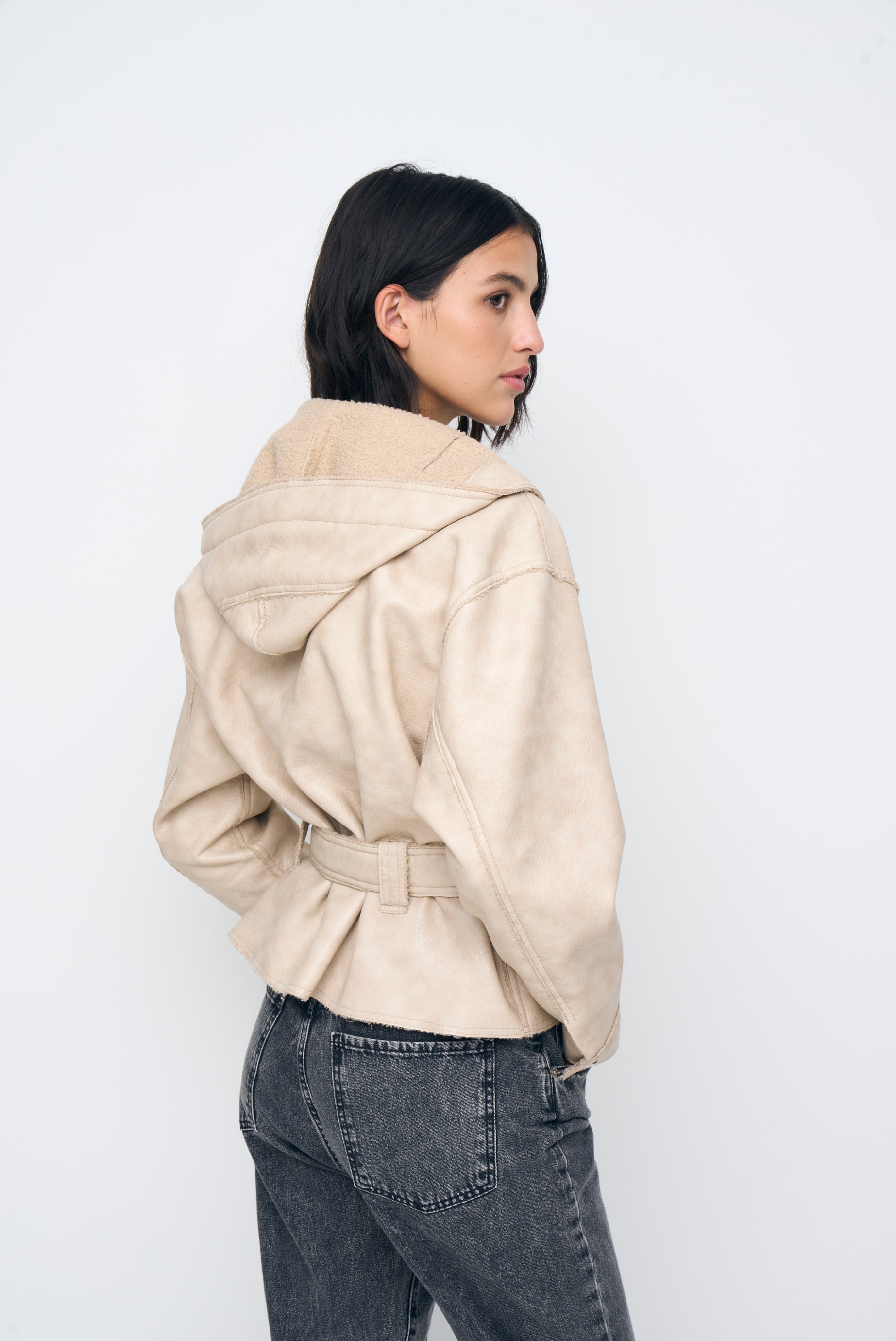 CAMPERA BIRDS OF THE PARADISE
