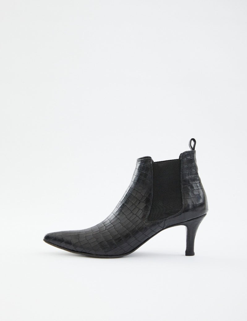 BOTA THIS LOVE