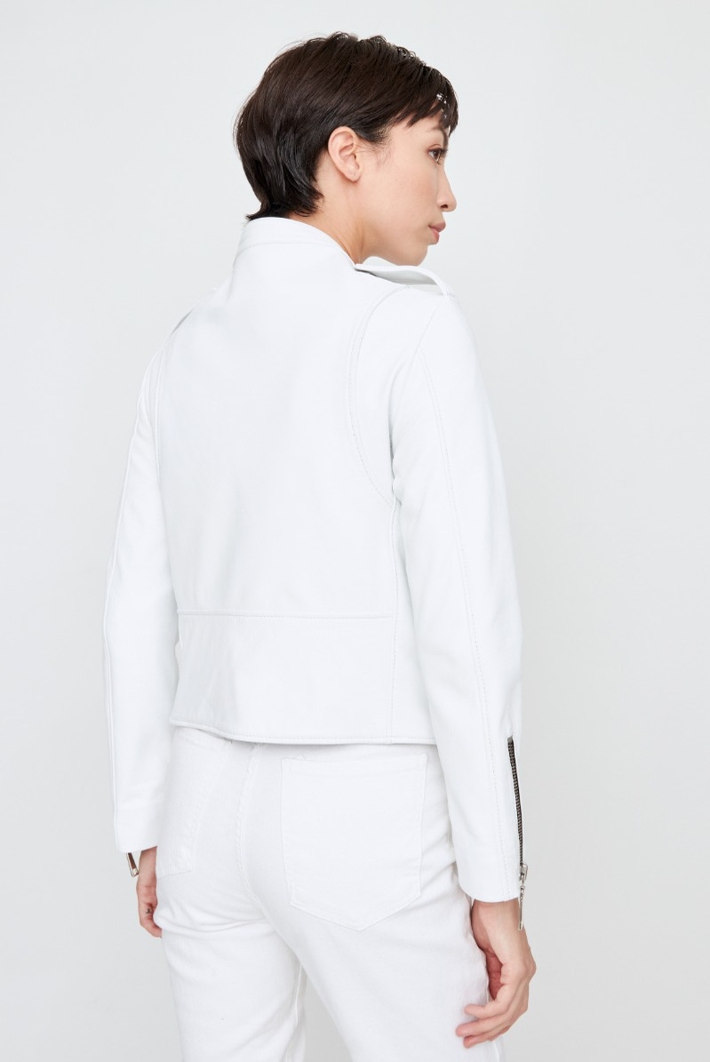 CAMPERA OBSIDIAN
