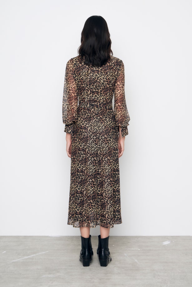 VESTIDO WEEKEND LOVE