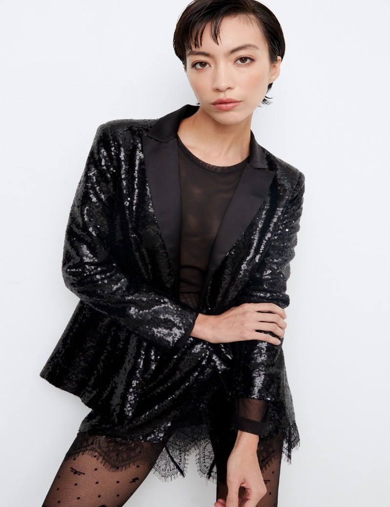 BLAZER LOVE ME AGAIN