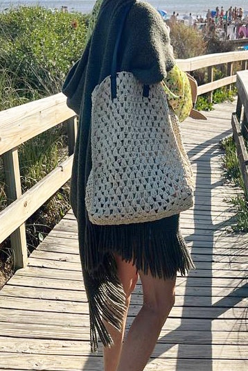 TOTE WONDERFUL LIFE