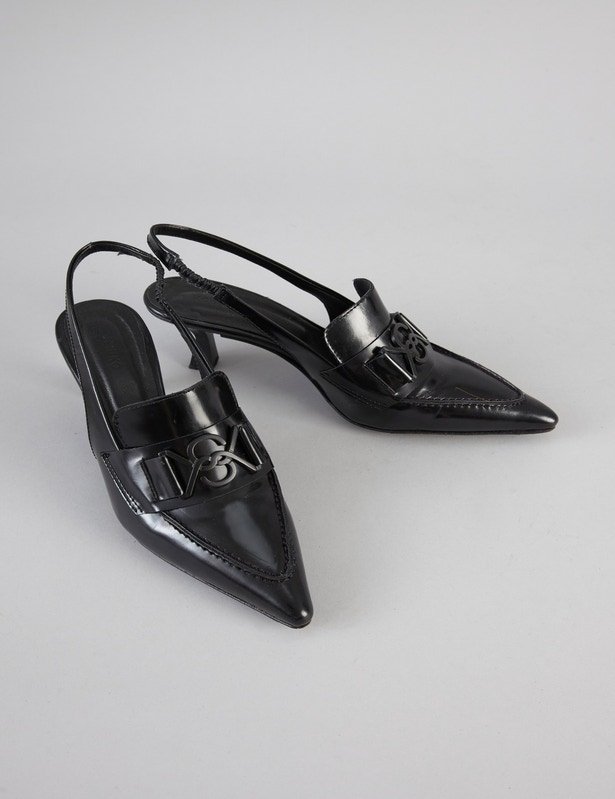 STILETTO FEARLESS                                                                                    